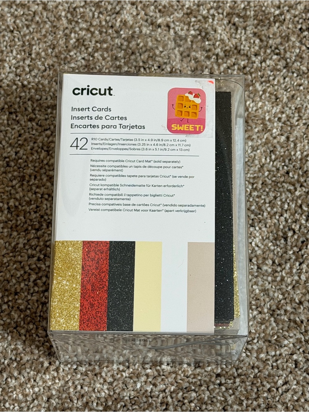 Cricut Insert Cards Pack with Glitter Gold, Red, Black, Cream, White, Tan